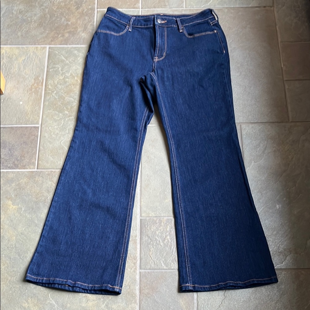 Women's Wow Flared Jeans 6P Old Navy